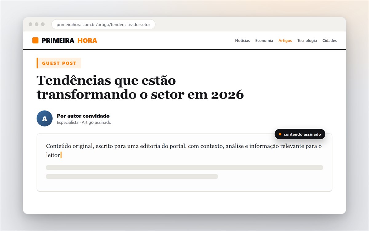 Profissional preparando um guest post assinado para publicação no portal